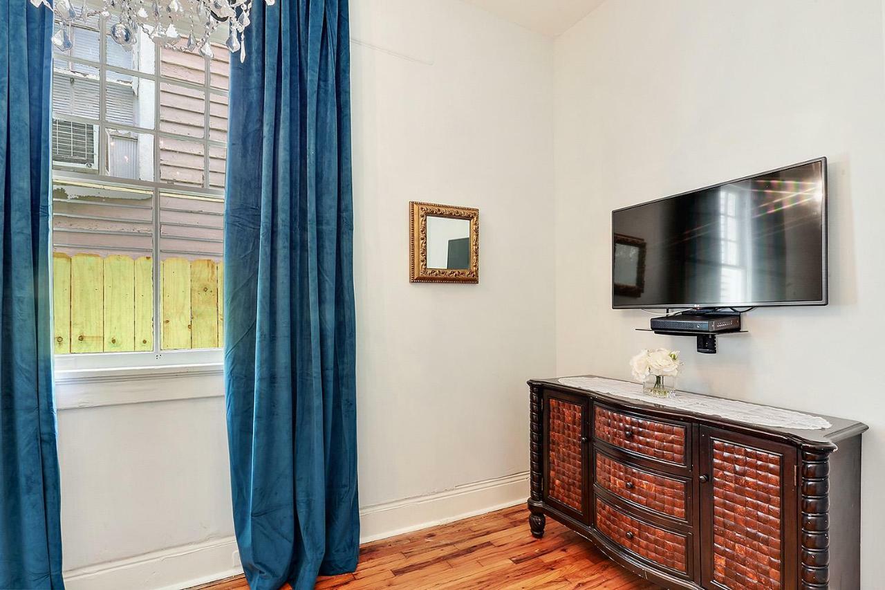 Elegant Renovated House With Relaxing Courtyard Villa New Orleans Luaran gambar