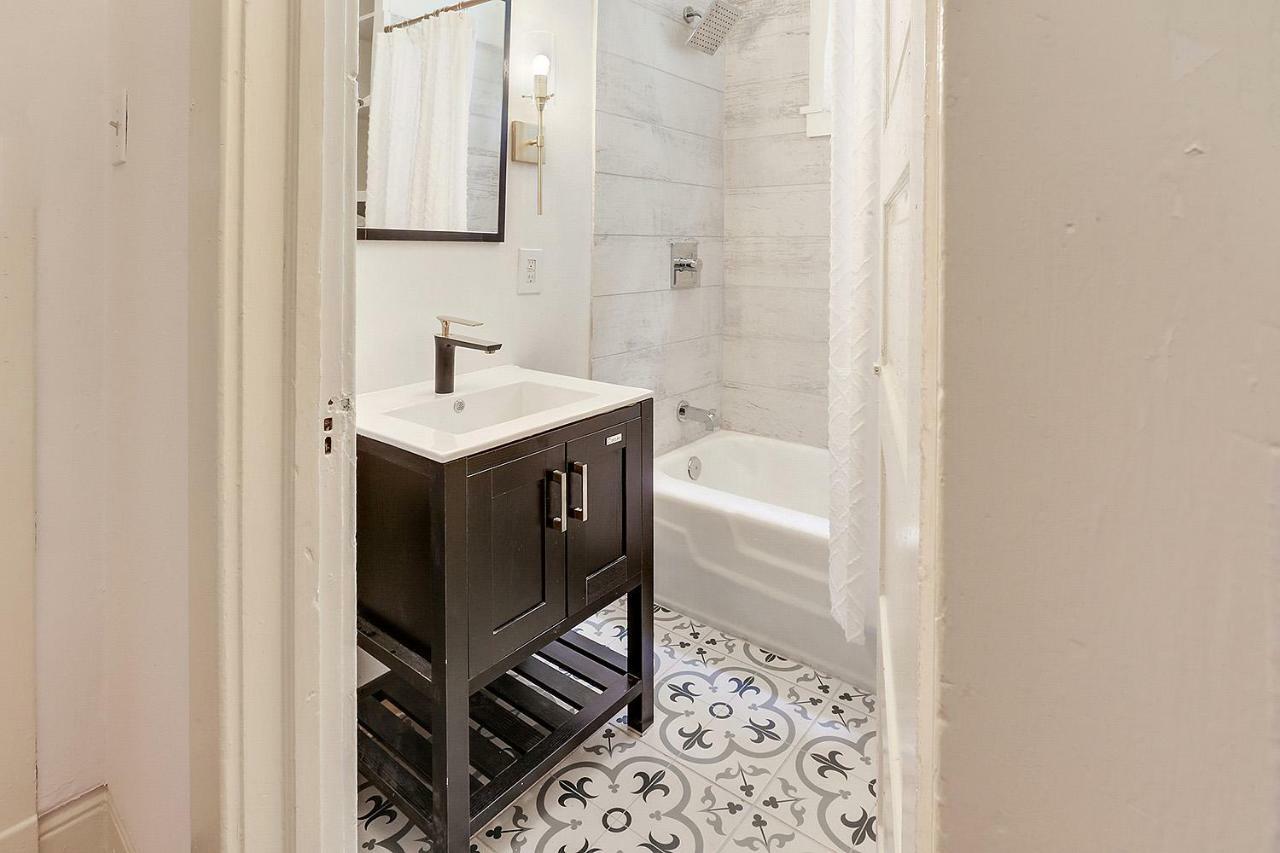 Elegant Renovated House With Relaxing Courtyard Villa New Orleans Luaran gambar
